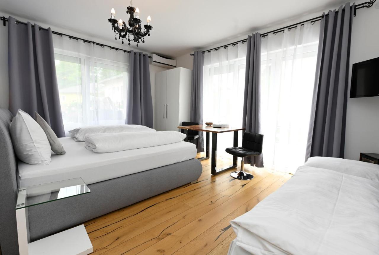 Enjoyit Rooms 벨덴암워스에르시 외부 사진