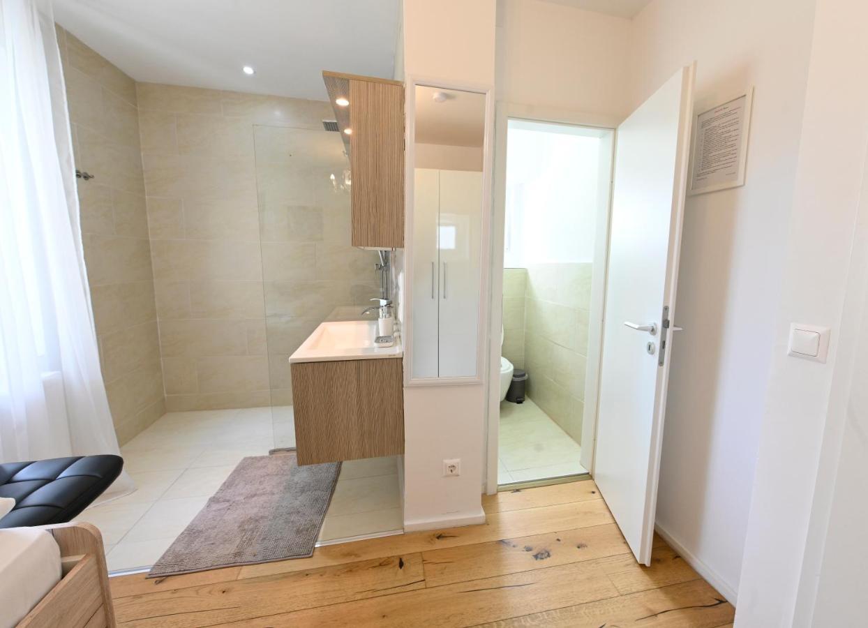 Enjoyit Rooms 벨덴암워스에르시 외부 사진