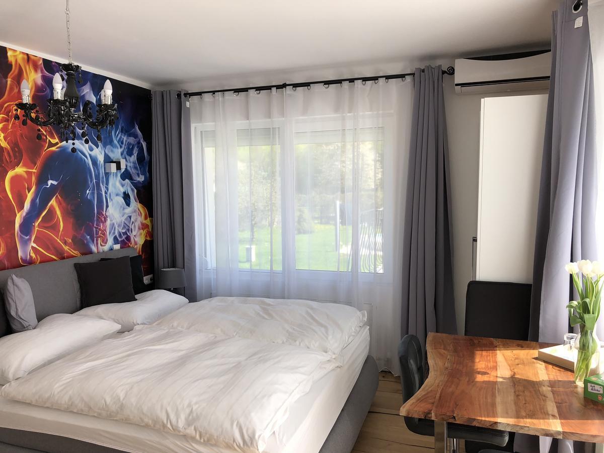 Enjoyit Rooms 벨덴암워스에르시 외부 사진
